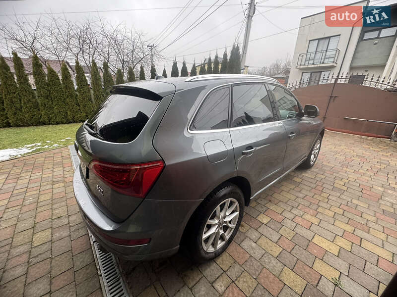 Внедорожник / Кроссовер Audi Q5 2011 в Львове