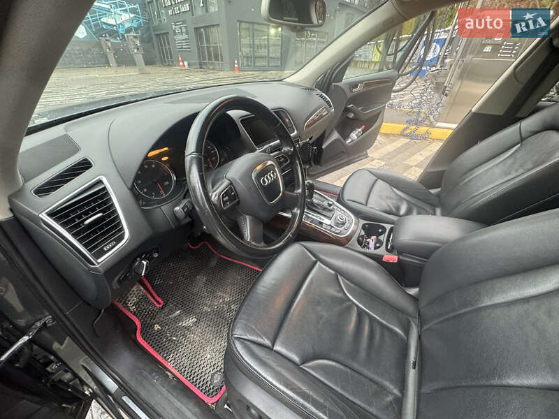 Внедорожник / Кроссовер Audi Q5 2011 в Львове