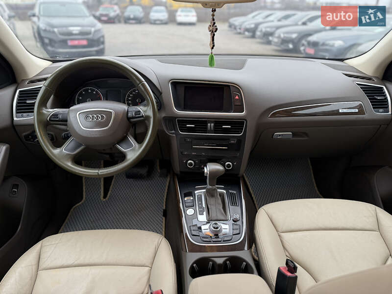 Позашляховик / Кросовер Audi Q5 2012 в Рівному