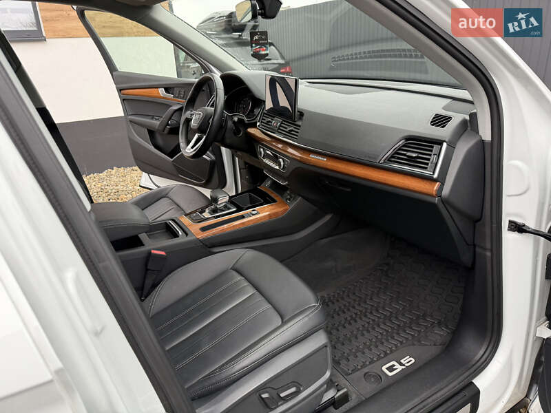 Позашляховик / Кросовер Audi Q5 2020 в Стрию фото 66 Позашляховик / Кросовер Audi Q5 2020 в Стрию