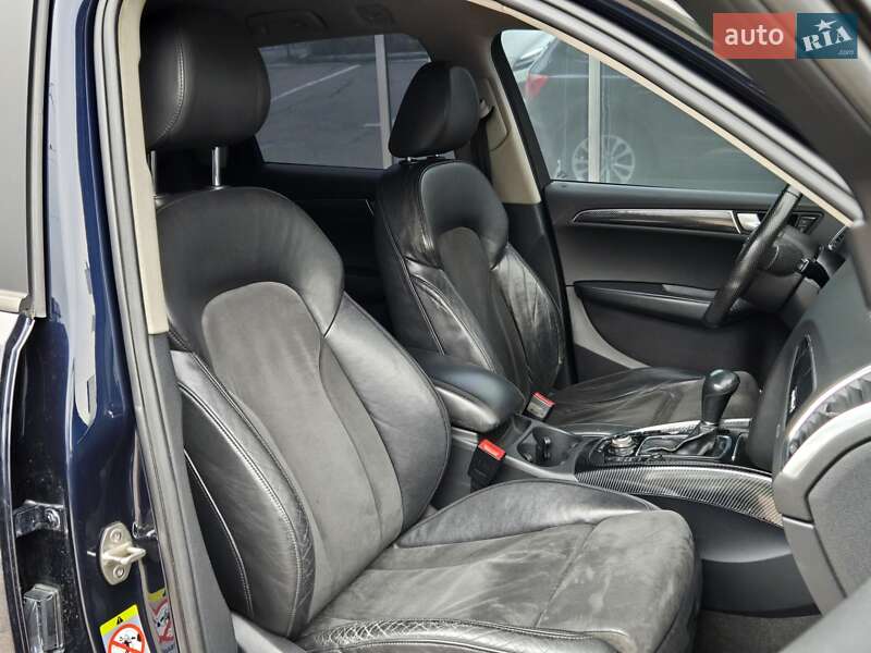 Внедорожник / Кроссовер Audi Q5 2009 в Киеве