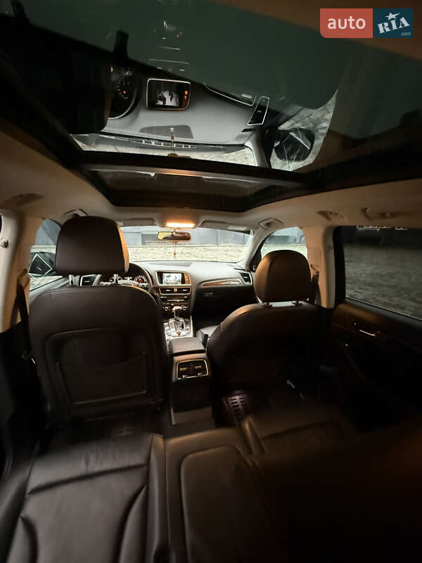 Внедорожник / Кроссовер Audi Q5 2016 в Ахтырке