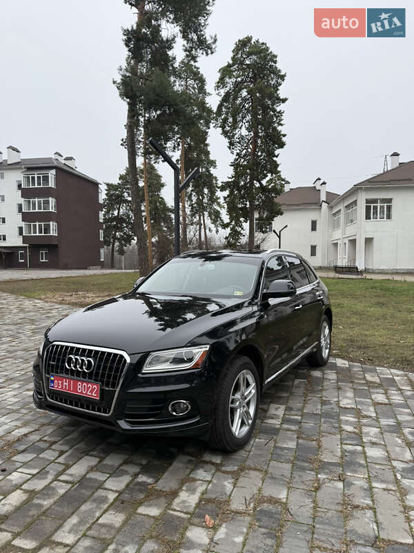 Внедорожник / Кроссовер Audi Q5 2016 в Ахтырке
