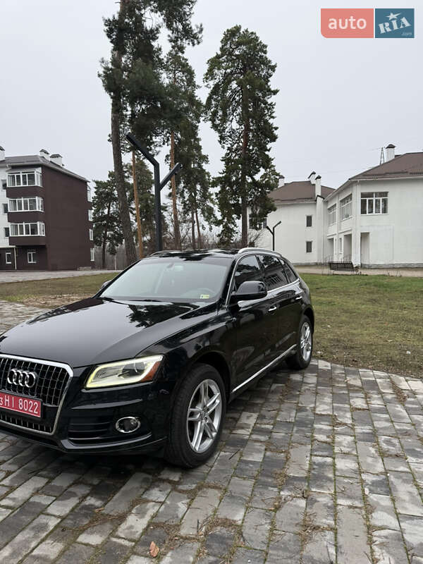 Внедорожник / Кроссовер Audi Q5 2016 в Ахтырке
