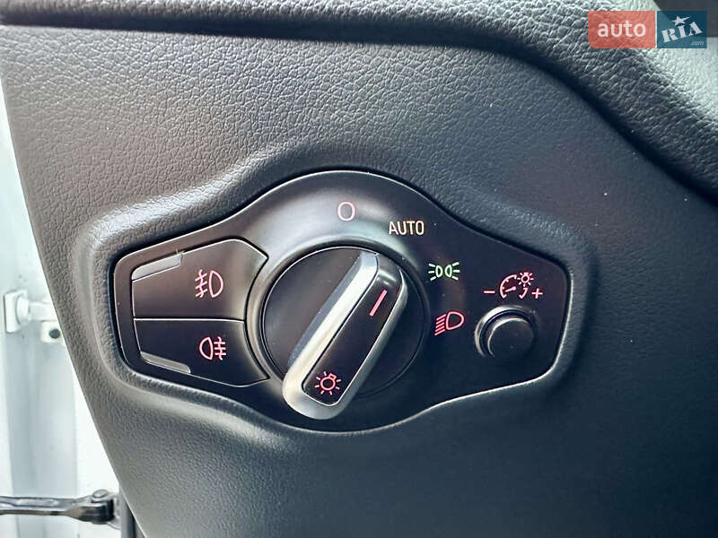 Внедорожник / Кроссовер Audi Q5 2015 в Киеве фото 46 Внедорожник / Кроссовер Audi Q5 2015 в Киеве