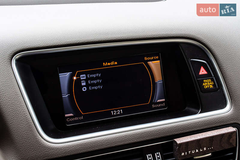 Позашляховик / Кросовер Audi Q5 2016 в Львові