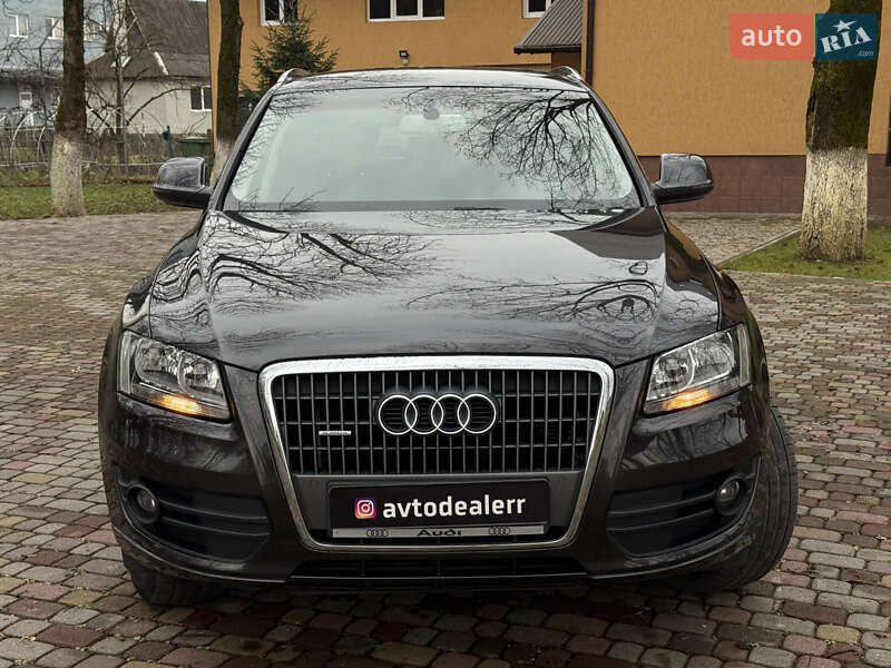 Внедорожник / Кроссовер Audi Q5 2012 в Тячеве