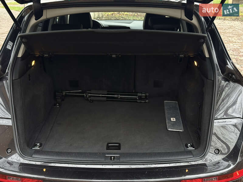 Внедорожник / Кроссовер Audi Q5 2012 в Тячеве