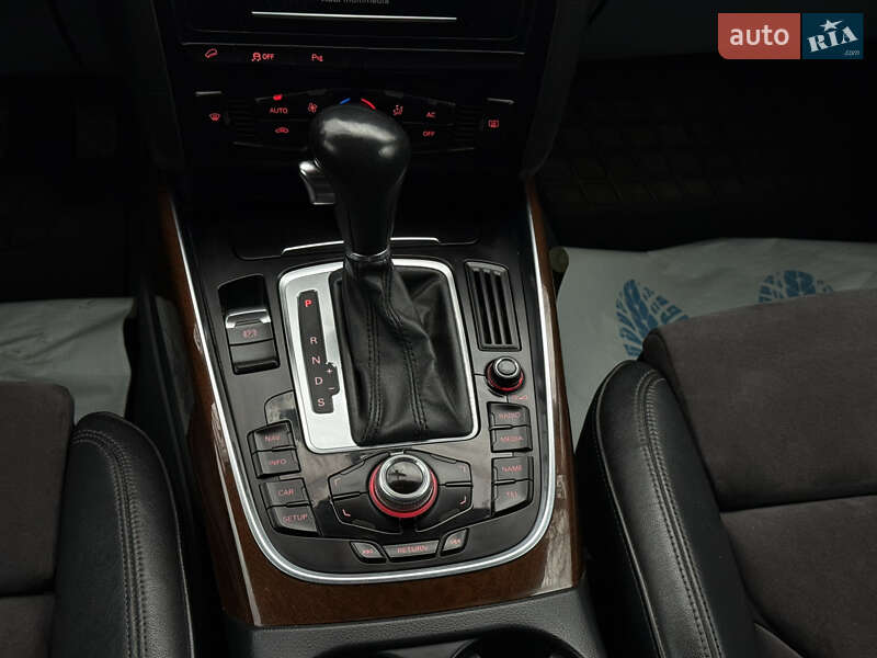 Внедорожник / Кроссовер Audi Q5 2012 в Тячеве