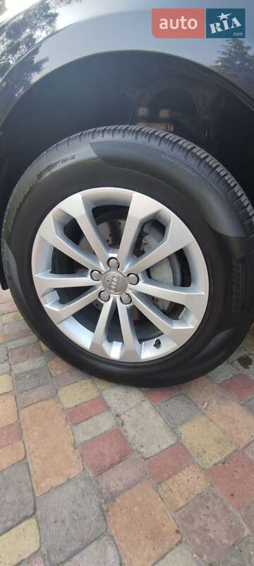 Внедорожник / Кроссовер Audi Q5 2016 в Миргороде