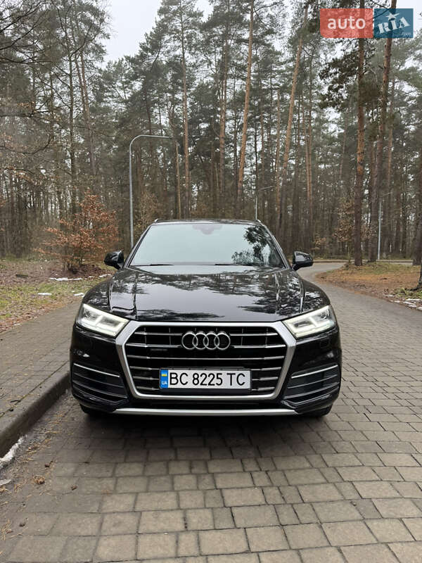 Позашляховик / Кросовер Audi Q5 2019 в Львові фото 6 Позашляховик / Кросовер Audi Q5 2019 в Львові