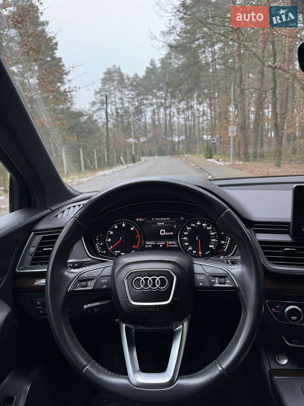 Позашляховик / Кросовер Audi Q5 2019 в Львові фото 13 Позашляховик / Кросовер Audi Q5 2019 в Львові