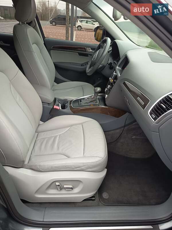 Внедорожник / Кроссовер Audi Q5 2013 в Буче