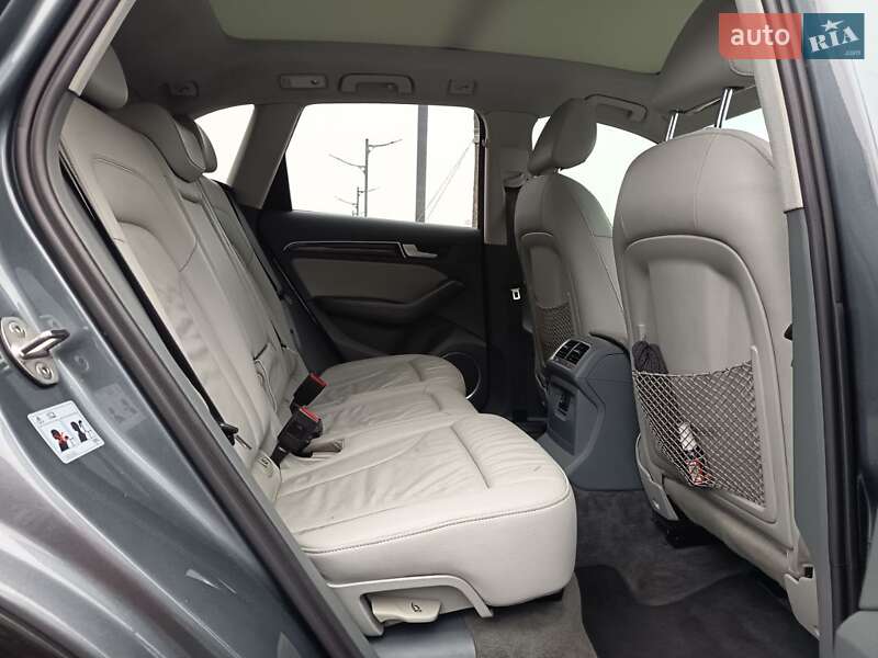 Внедорожник / Кроссовер Audi Q5 2013 в Буче