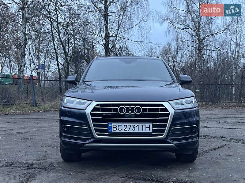 Внедорожник / Кроссовер Audi Q5 2018 в Чернигове