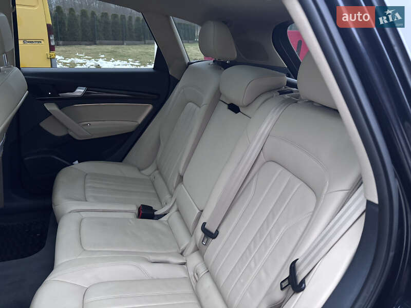 Позашляховик / Кросовер Audi Q5 2017 в Львові фото 24 Позашляховик / Кросовер Audi Q5 2017 в Львові