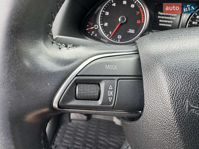 Позашляховик / Кросовер Audi Q5 2015 в Києві