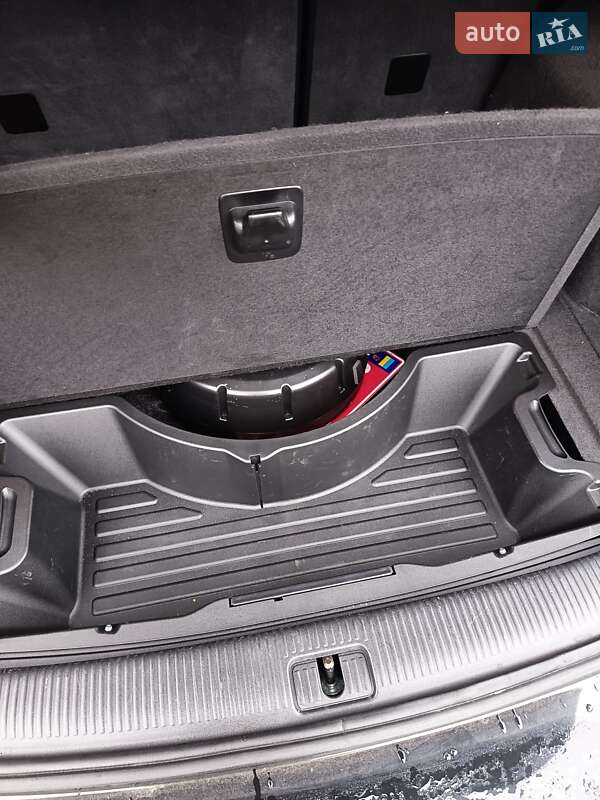 Внедорожник / Кроссовер Audi Q5 2011 в Иванкове