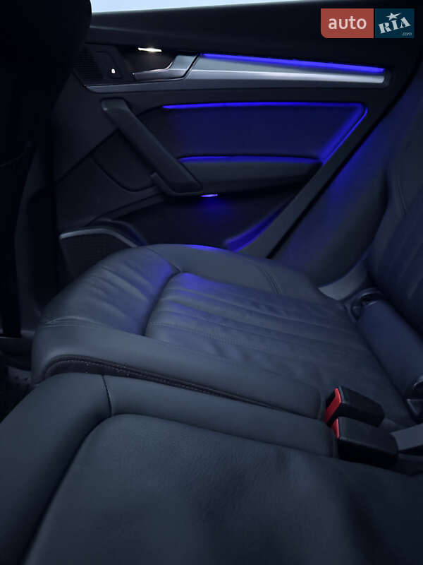 Внедорожник / Кроссовер Audi Q5 2019 в Самборе