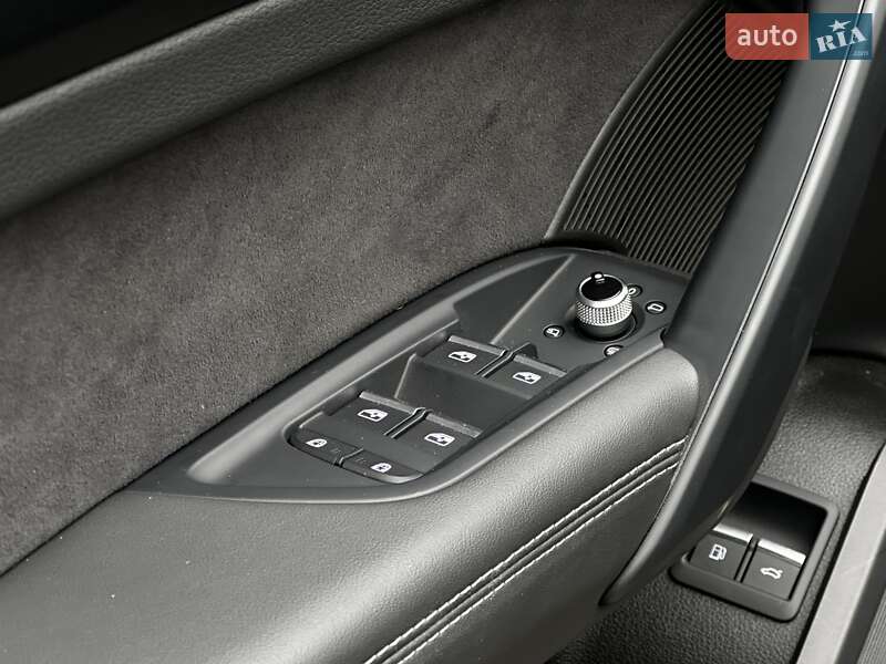 Внедорожник / Кроссовер Audi Q5 2024 в Львове