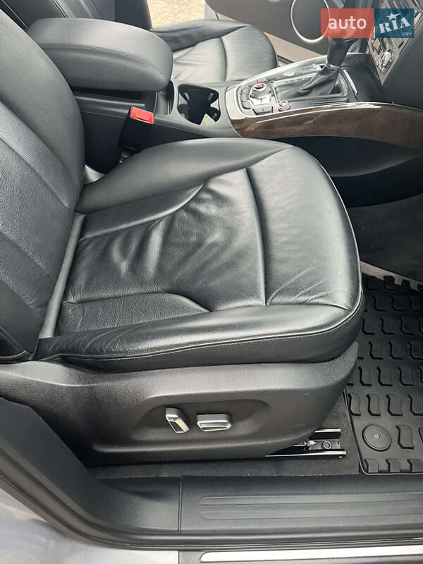 Внедорожник / Кроссовер Audi Q5 2015 в Киеве