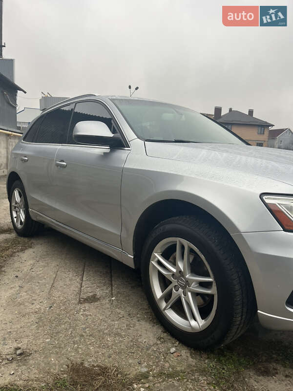 Внедорожник / Кроссовер Audi Q5 2015 в Киеве