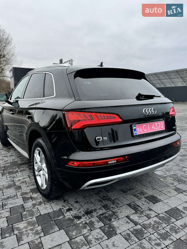 Позашляховик / Кросовер Audi Q5 2019 в Самборі