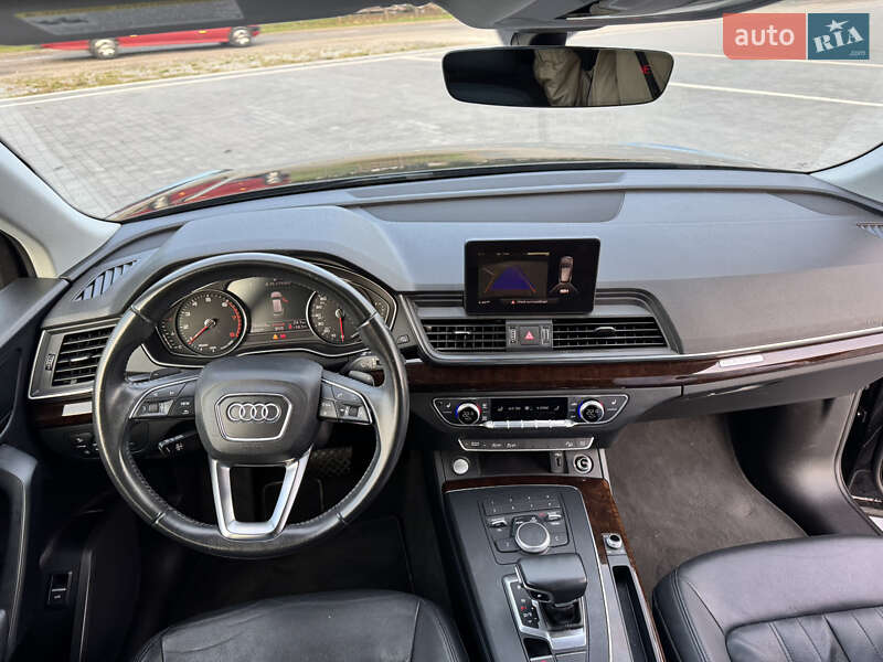 Позашляховик / Кросовер Audi Q5 2019 в Самборі