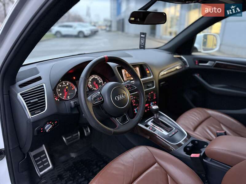 Позашляховик / Кросовер Audi Q5 2010 в Києві фото 17 Позашляховик / Кросовер Audi Q5 2010 в Києві