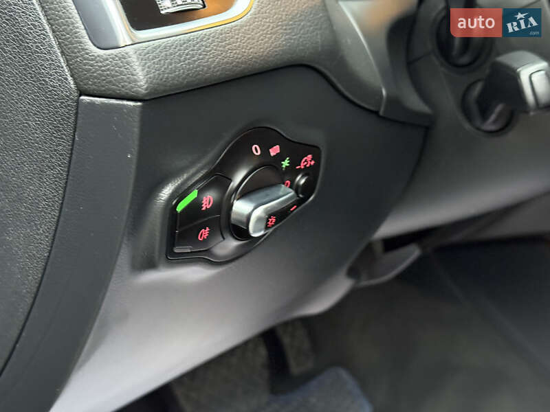 Внедорожник / Кроссовер Audi Q5 2014 в Днепре