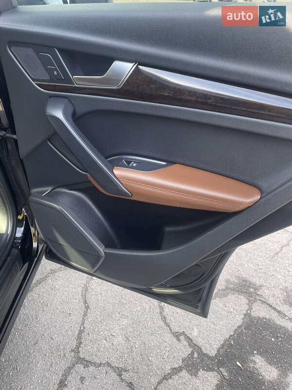 Внедорожник / Кроссовер Audi Q5 2019 в Ровно фото 22 Внедорожник / Кроссовер Audi Q5 2019 в Ровно