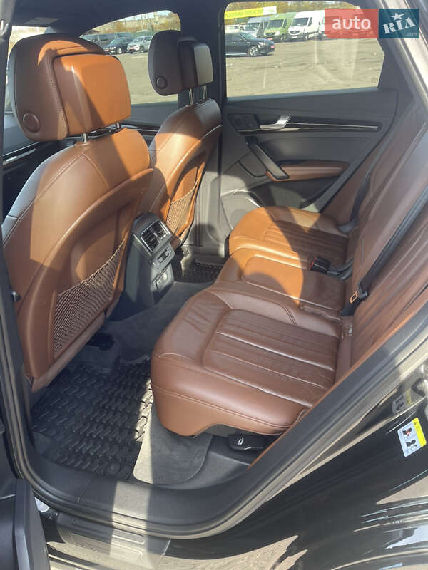 Внедорожник / Кроссовер Audi Q5 2019 в Ровно фото 25 Внедорожник / Кроссовер Audi Q5 2019 в Ровно