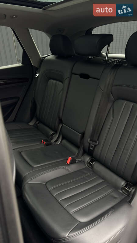 Внедорожник / Кроссовер Audi Q5 2018 в Киеве