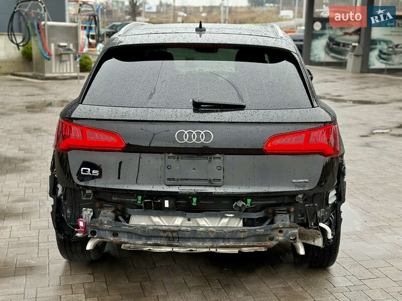 Внедорожник / Кроссовер Audi Q5 2019 в Львове фото 4 Внедорожник / Кроссовер Audi Q5 2019 в Львове