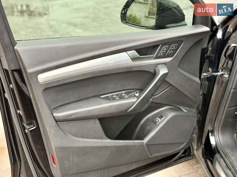 Внедорожник / Кроссовер Audi Q5 2019 в Львове фото 7 Внедорожник / Кроссовер Audi Q5 2019 в Львове