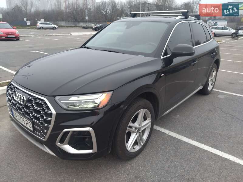 Внедорожник / Кроссовер Audi Q5 2020 в Киеве