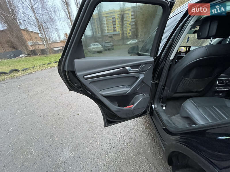 Внедорожник / Кроссовер Audi Q5 2019 в Ровно фото 13 Внедорожник / Кроссовер Audi Q5 2019 в Ровно