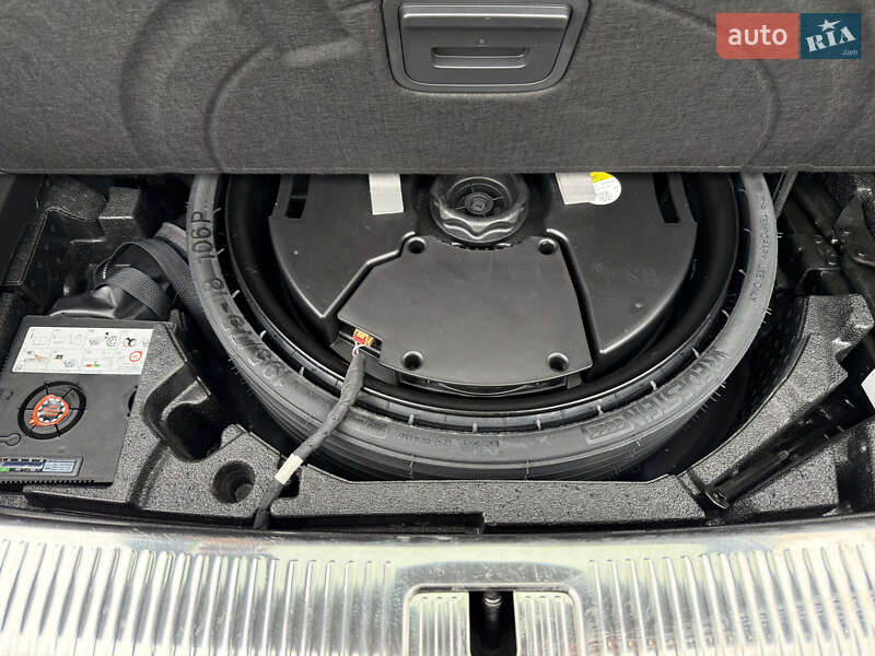 Позашляховик / Кросовер Audi Q5 2022 в Києві фото 37 Позашляховик / Кросовер Audi Q5 2022 в Києві