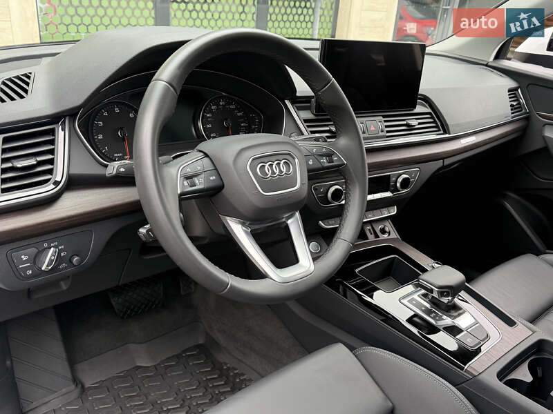 Внедорожник / Кроссовер Audi Q5 2024 в Коломые