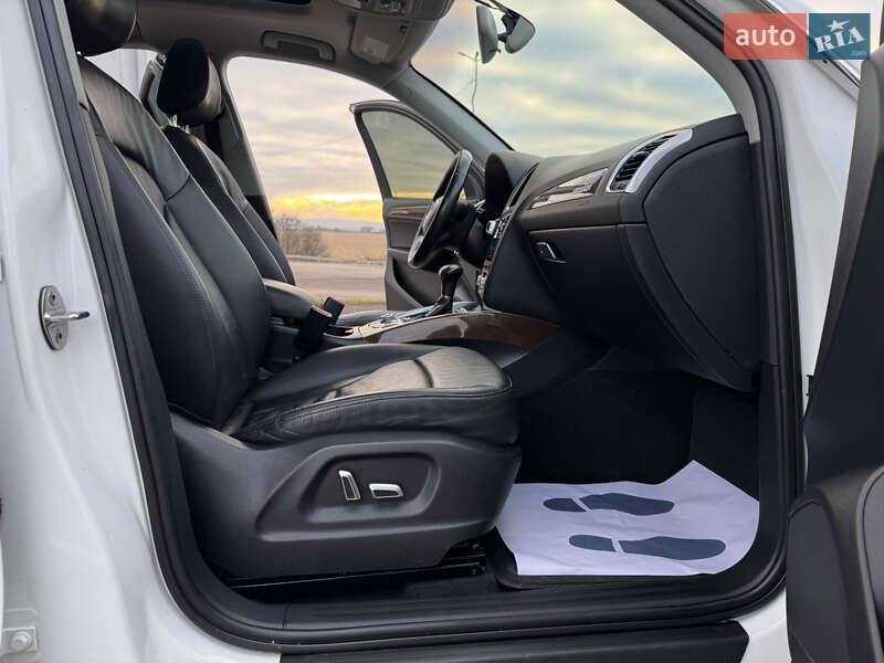 Внедорожник / Кроссовер Audi Q5 2016 в Дрогобыче фото 44 Внедорожник / Кроссовер Audi Q5 2016 в Дрогобыче