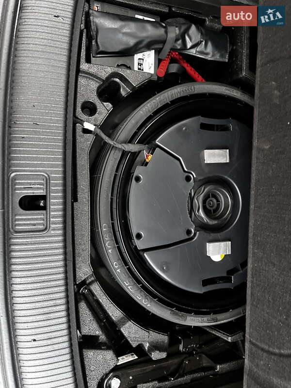 Внедорожник / Кроссовер Audi Q5 2024 в Львове фото 19 Внедорожник / Кроссовер Audi Q5 2024 в Львове