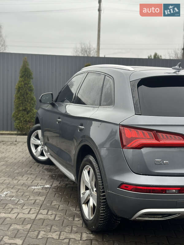 Внедорожник / Кроссовер Audi Q5 2018 в Шептицькому