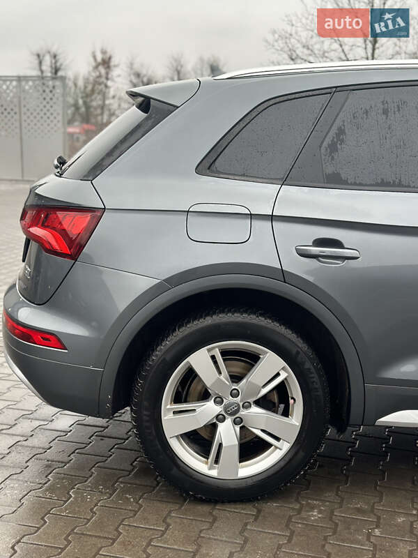 Внедорожник / Кроссовер Audi Q5 2018 в Шептицькому