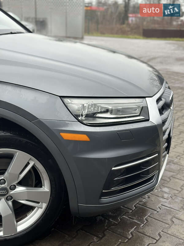 Внедорожник / Кроссовер Audi Q5 2018 в Шептицькому