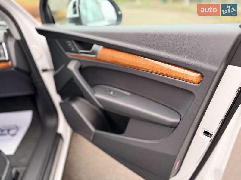 Внедорожник / Кроссовер Audi Q5 2020 в Киеве фото 19 Внедорожник / Кроссовер Audi Q5 2020 в Киеве