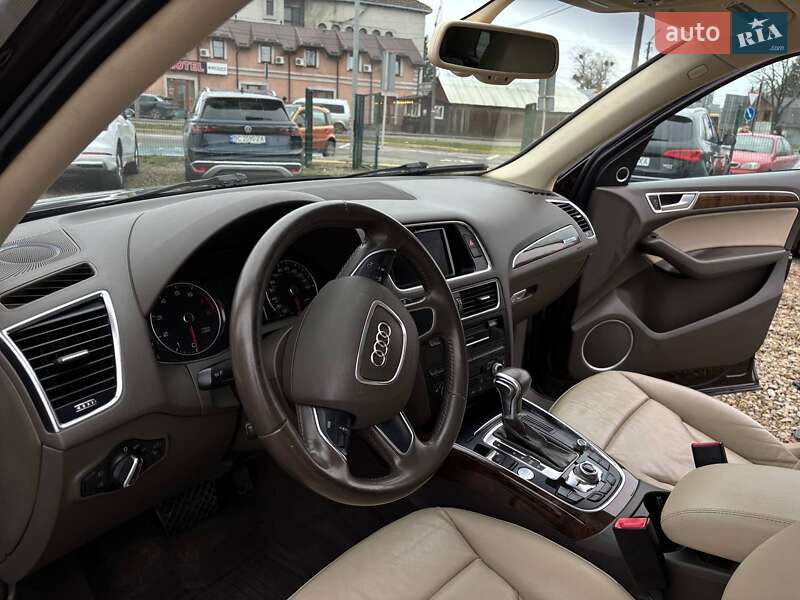 Внедорожник / Кроссовер Audi Q5 2015 в Стрые