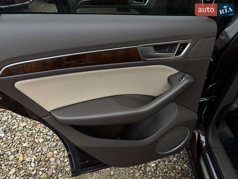 Внедорожник / Кроссовер Audi Q5 2015 в Стрые