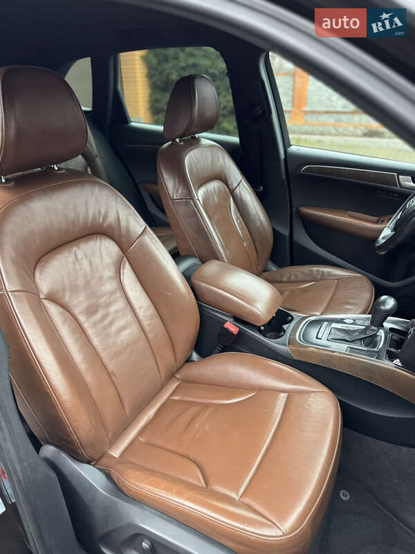 Позашляховик / Кросовер Audi Q5 2011 в Білій Церкві