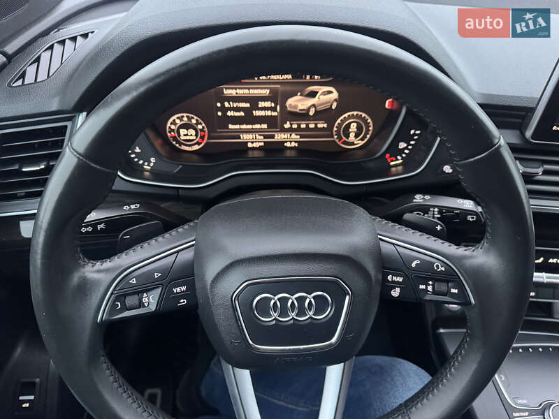 Позашляховик / Кросовер Audi Q5 2018 в Луцьку