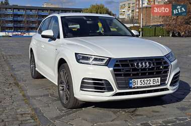 Внедорожник / Кроссовер Audi Q5 2017 в Кременчуге